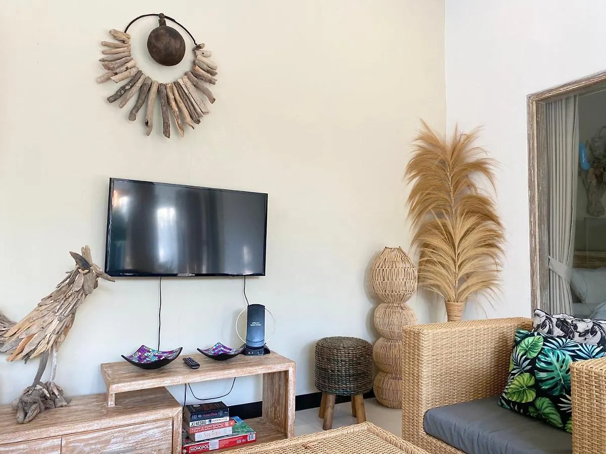 Tropical Luxe Villas Canggu - Finns & Atlas